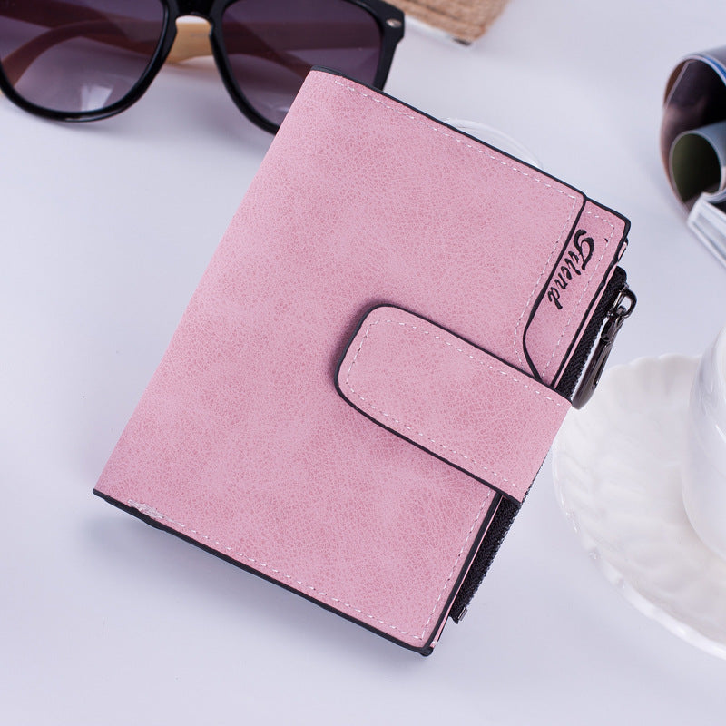 The Wallet That Gets Compliments — Vintage-Inspired Short Wallet